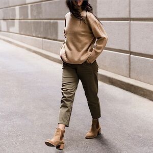 Matisse Harper Tan Suede Leather Chelsea Style Block Heel Ankle Boots